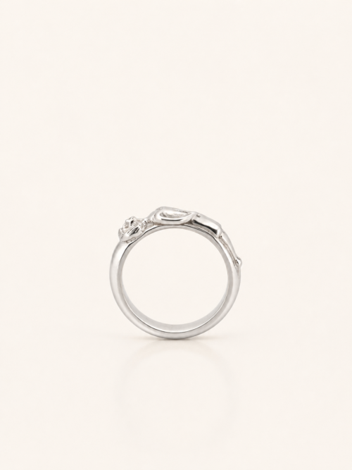 Bague en or gris « L’Amoureuse » - Les Amoureux au Kiosque Peynet